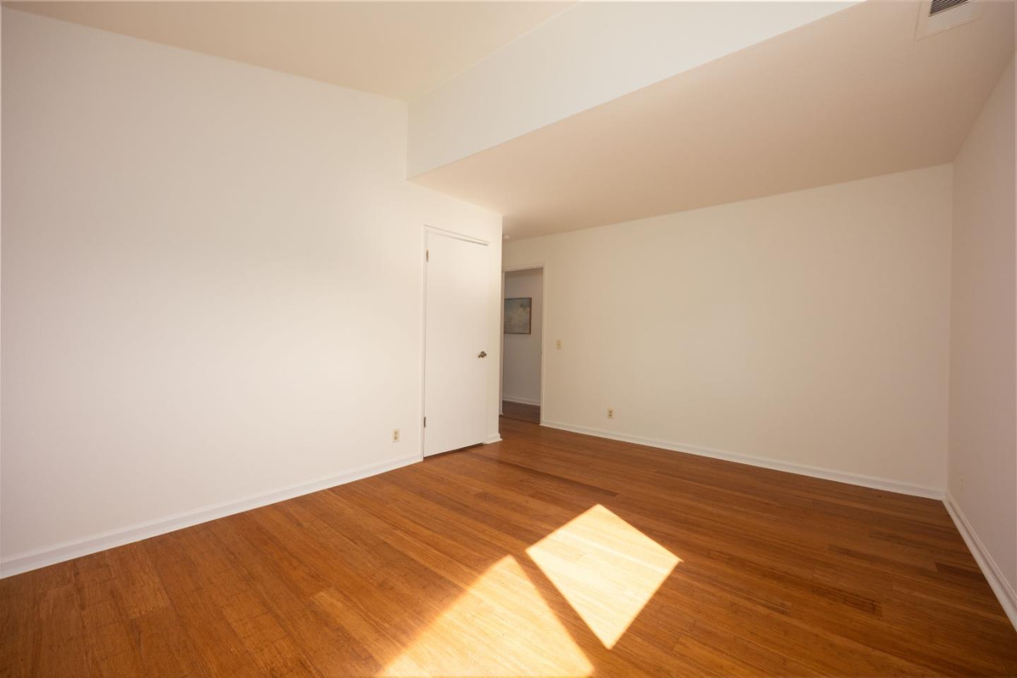 Detail Gallery Image 22 of 32 For 1129 Acacia St, Montara,  CA 94037 - 5 Beds | 3 Baths