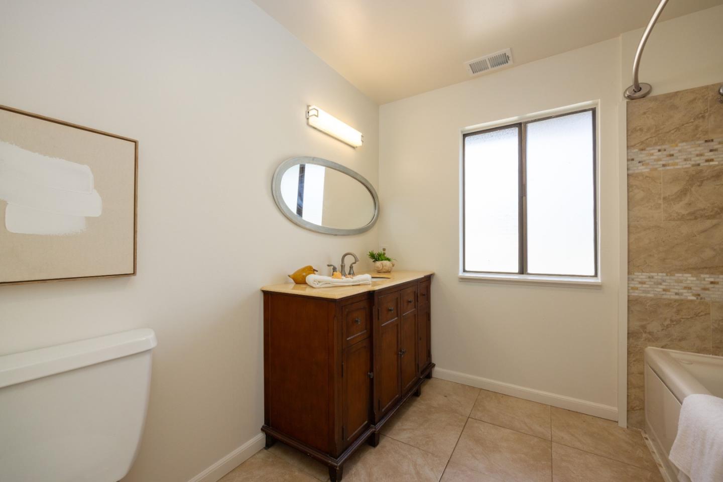 Detail Gallery Image 23 of 32 For 1129 Acacia St, Montara,  CA 94037 - 5 Beds | 3 Baths