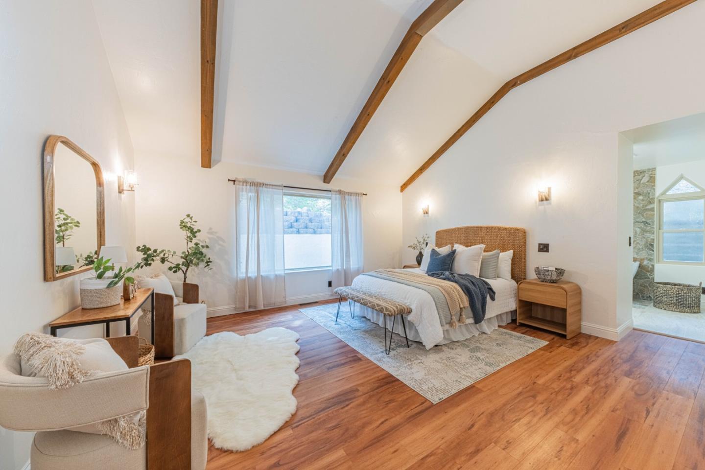 Detail Gallery Image 22 of 42 For 25949 Deer Run Ln, Salinas,  CA 93908 - 2 Beds | 2/1 Baths