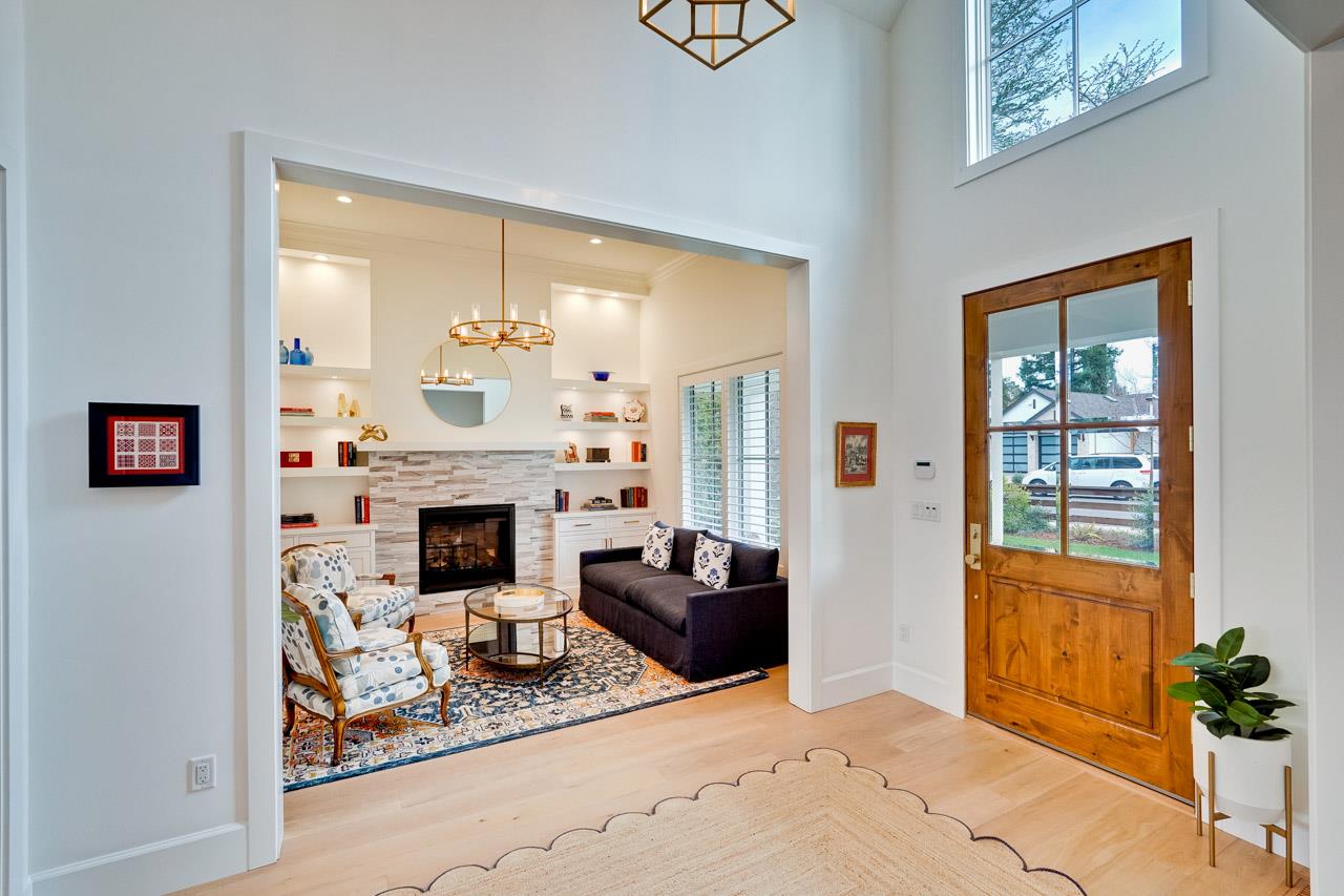 Detail Gallery Image 23 of 62 For 215 E Edith Ave, Los Altos,  CA 94022 - 5 Beds | 4/1 Baths