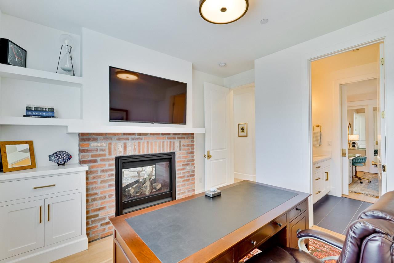 Detail Gallery Image 33 of 62 For 215 E Edith Ave, Los Altos,  CA 94022 - 5 Beds | 4/1 Baths