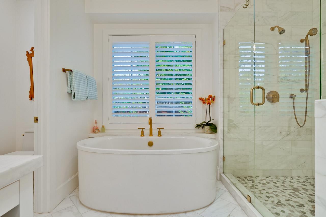 Detail Gallery Image 48 of 62 For 215 E Edith Ave, Los Altos,  CA 94022 - 5 Beds | 4/1 Baths