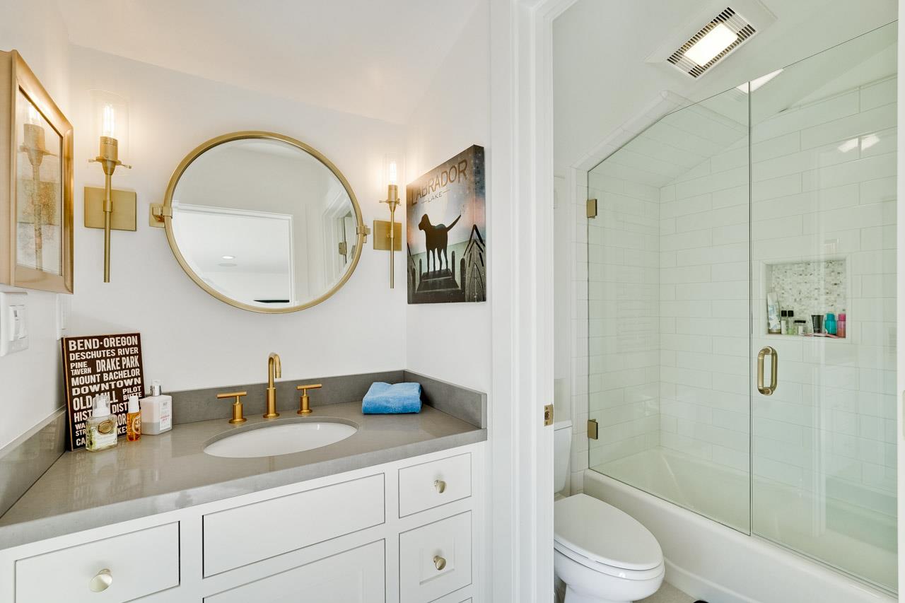 Detail Gallery Image 54 of 62 For 215 E Edith Ave, Los Altos,  CA 94022 - 5 Beds | 4/1 Baths