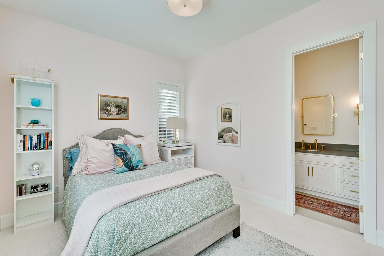 Detail Gallery Image 59 of 62 For 215 E Edith Ave, Los Altos,  CA 94022 - 5 Beds | 4/1 Baths