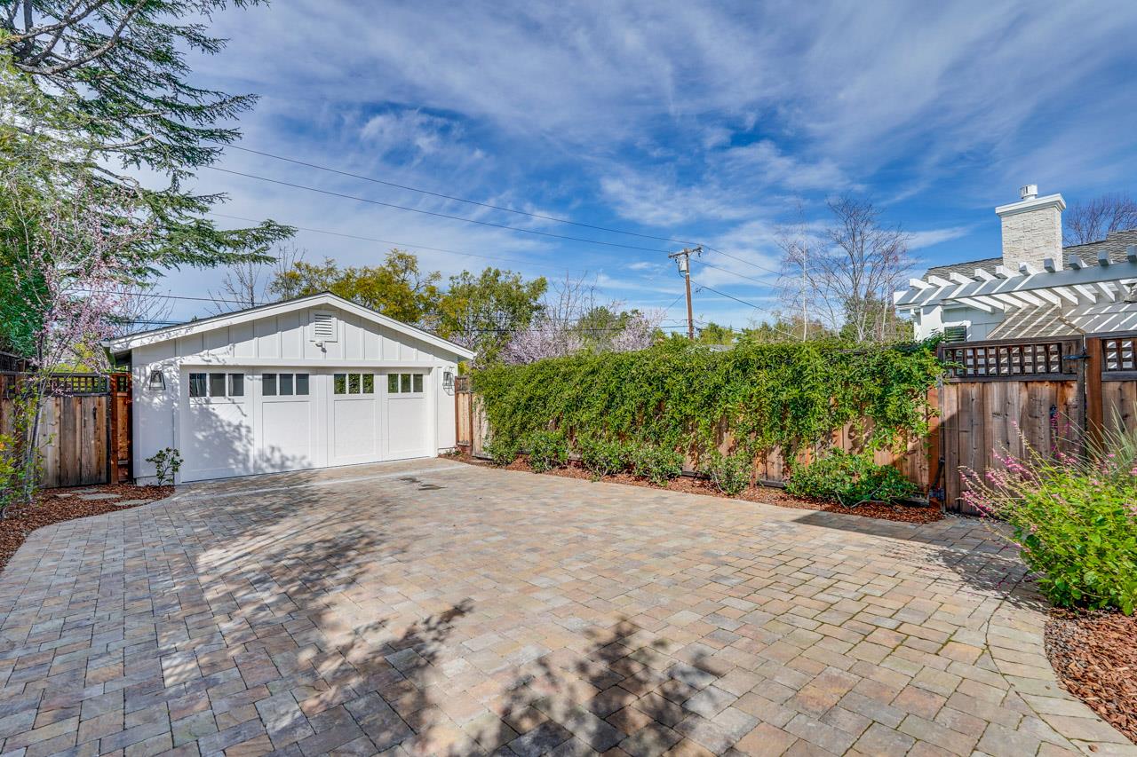 Detail Gallery Image 62 of 62 For 215 E Edith Ave, Los Altos,  CA 94022 - 5 Beds | 4/1 Baths