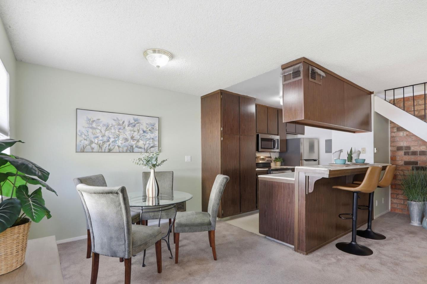 Detail Gallery Image 8 of 15 For 350 N 1st #UNIT 3,  Campbell,  CA 95008 - 2 Beds | 1 Baths