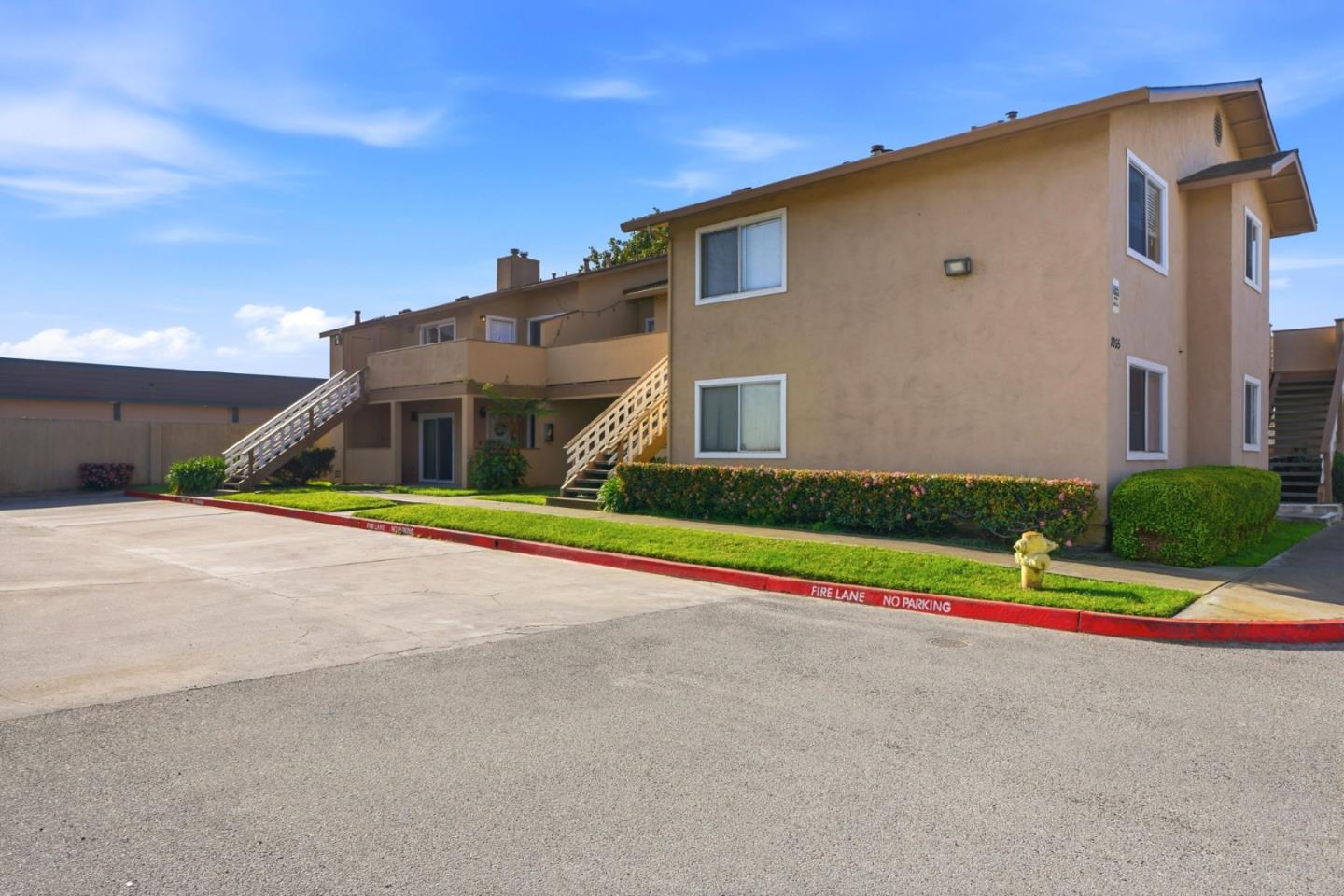 Detail Gallery Image 22 of 48 For 1055 Padre Dr #2,  Salinas,  CA 93901 - 2 Beds | 1 Baths