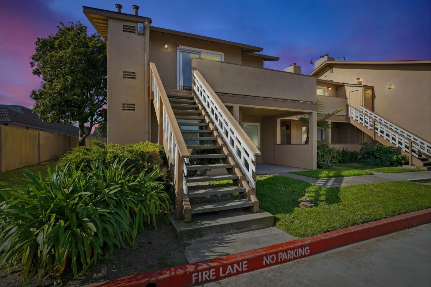 Detail Gallery Image 48 of 48 For 1055 Padre Dr #2,  Salinas,  CA 93901 - 2 Beds | 1 Baths