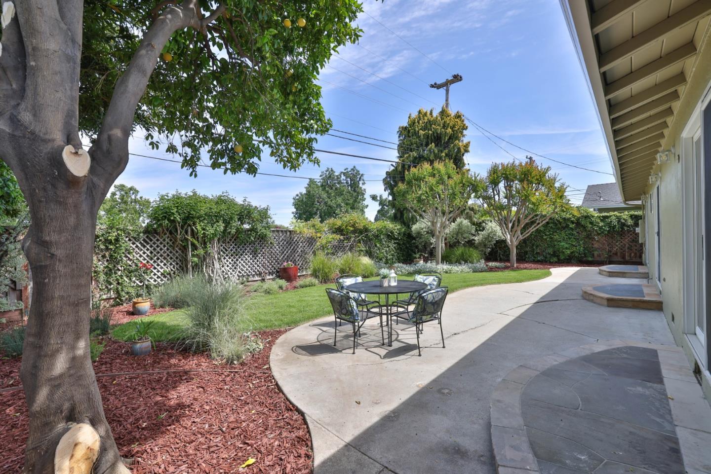 Detail Gallery Image 23 of 32 For 3443 Yuba Ave, San Jose,  CA 95117 - 3 Beds | 2 Baths