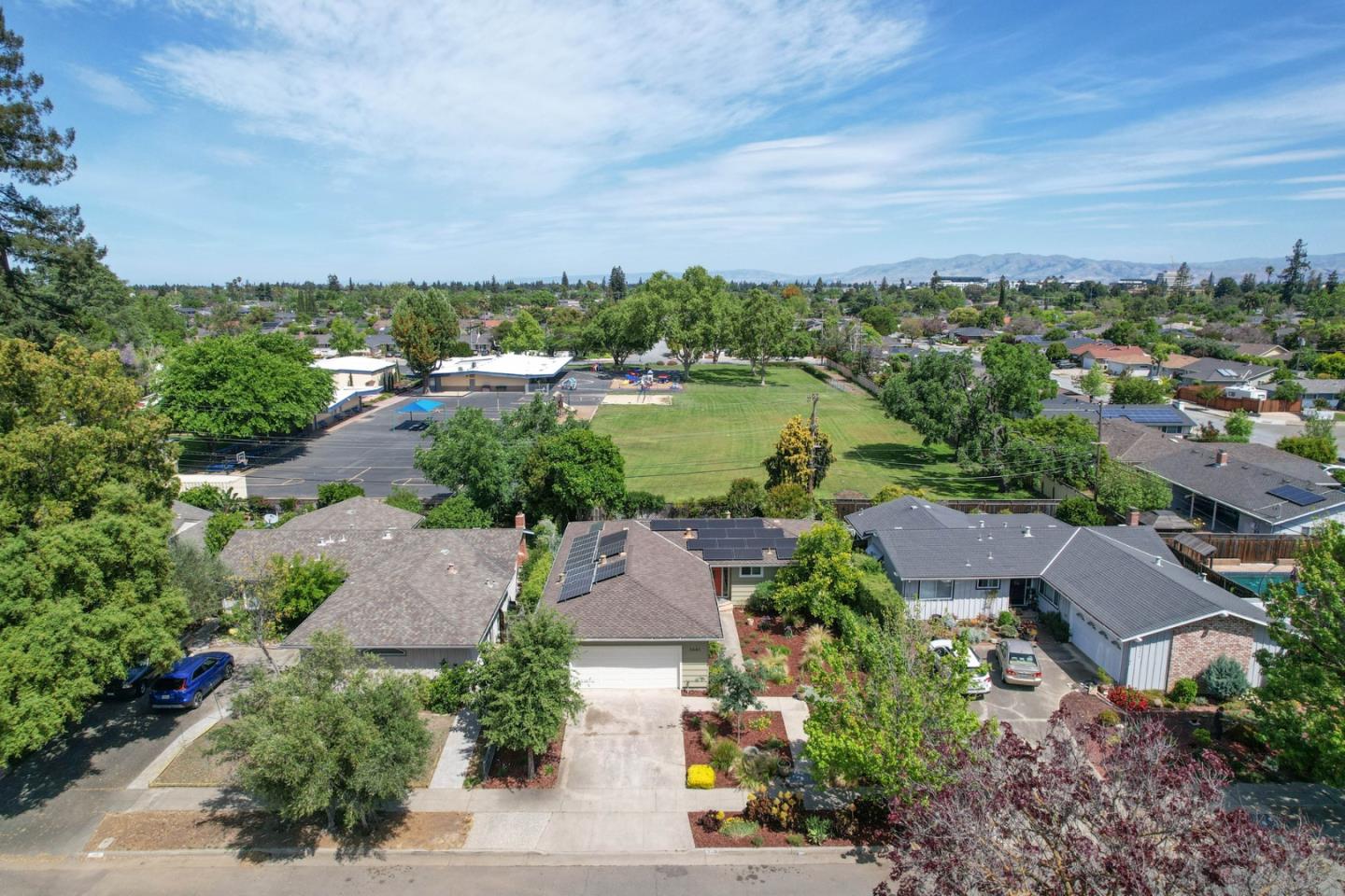 Detail Gallery Image 27 of 32 For 3443 Yuba Ave, San Jose,  CA 95117 - 3 Beds | 2 Baths