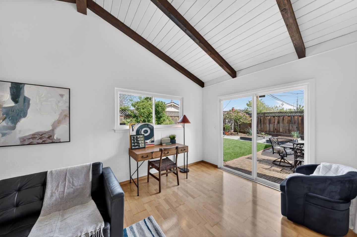 Detail Gallery Image 14 of 38 For 559 Yurok Cir, San Jose,  CA 95123 - 4 Beds | 2 Baths