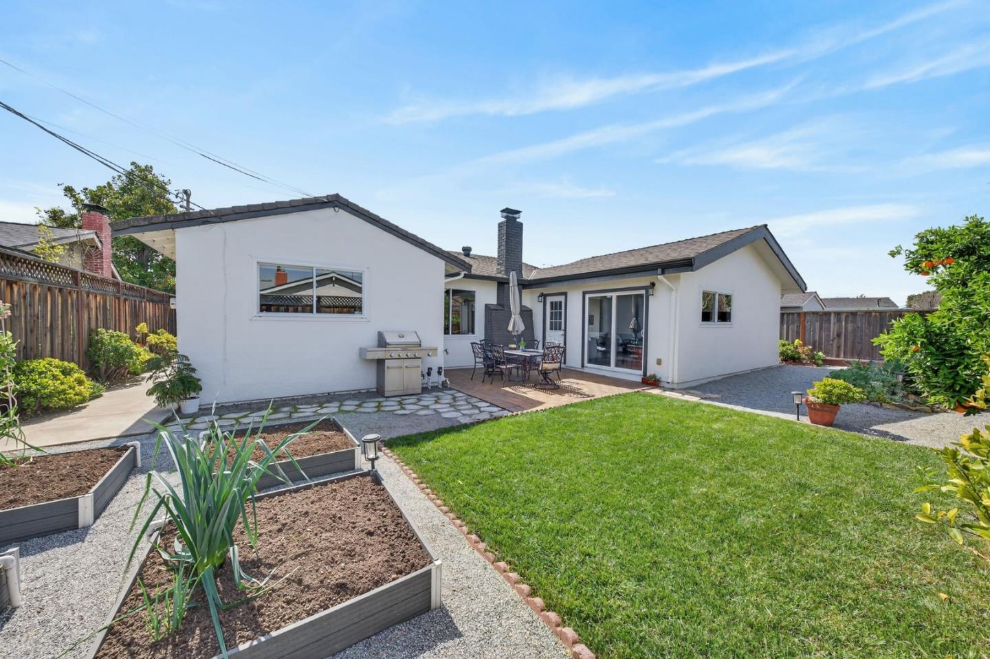 Detail Gallery Image 22 of 38 For 559 Yurok Cir, San Jose,  CA 95123 - 4 Beds | 2 Baths