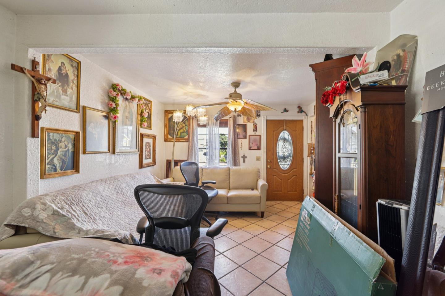 Detail Gallery Image 14 of 25 For 2745 E 10th St, Oakland,  CA 94601 - 6 Beds | 2 Baths