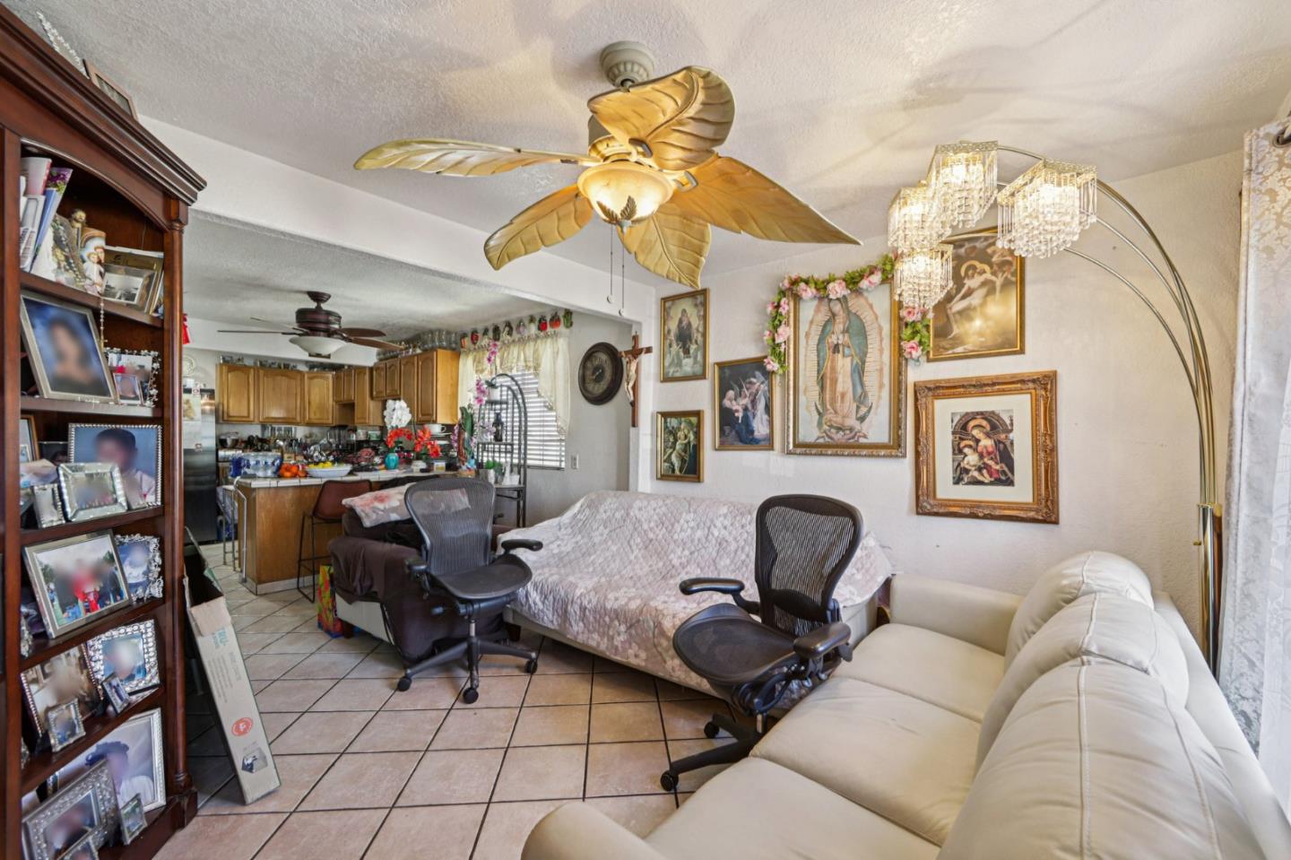 Detail Gallery Image 15 of 25 For 2745 E 10th St, Oakland,  CA 94601 - 6 Beds | 2 Baths