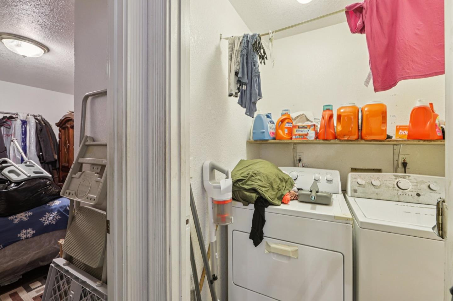 Detail Gallery Image 19 of 25 For 2745 E 10th St, Oakland,  CA 94601 - 6 Beds | 2 Baths