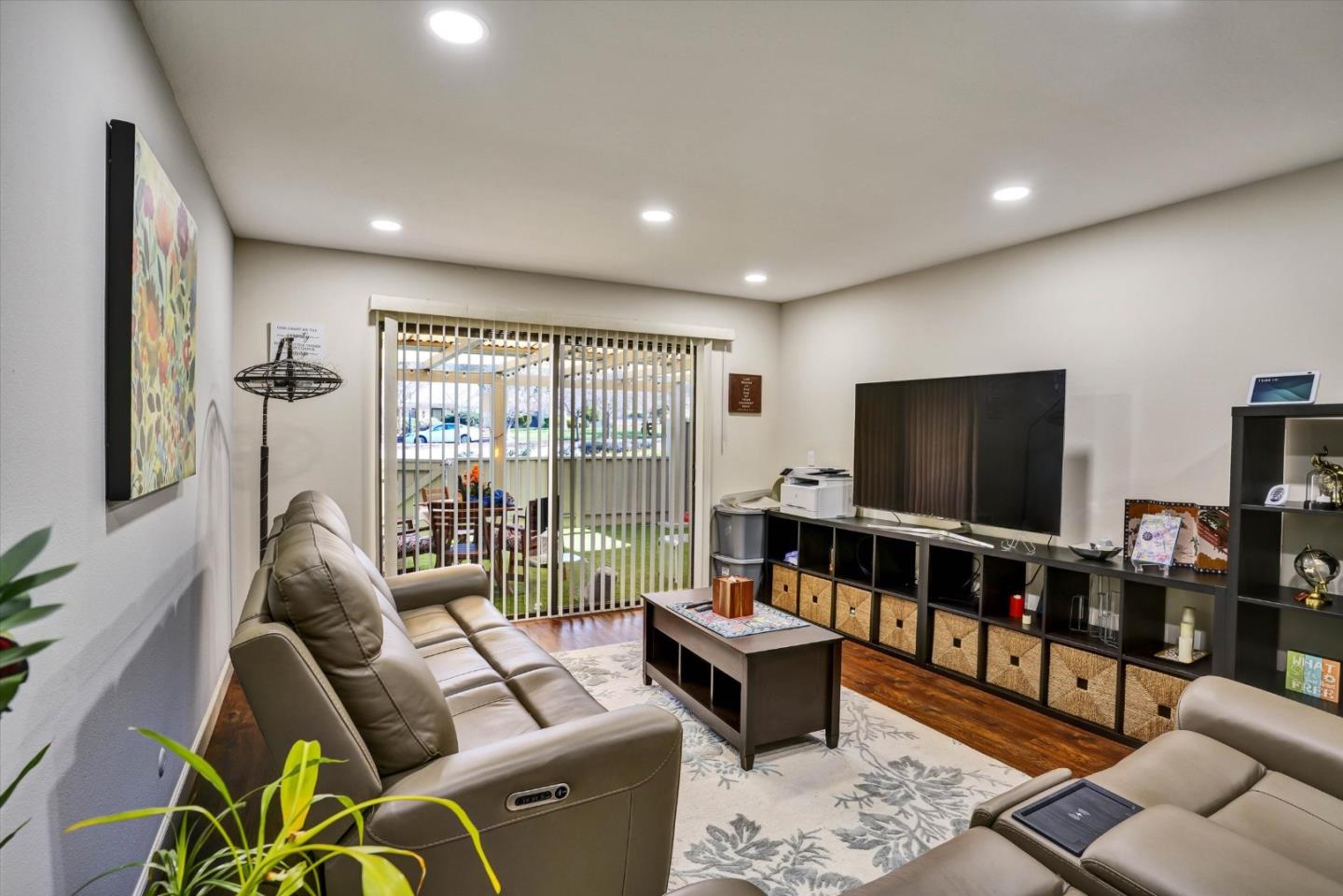 Detail Gallery Image 21 of 60 For 5559 Cribari Cir, San Jose,  CA 95135 - 2 Beds | 2 Baths
