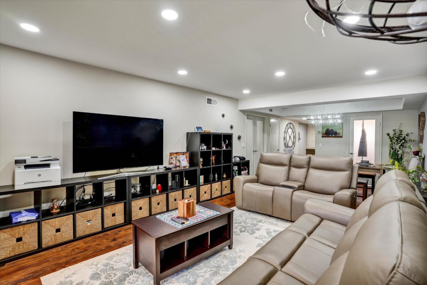 Detail Gallery Image 22 of 60 For 5559 Cribari Cir, San Jose,  CA 95135 - 2 Beds | 2 Baths