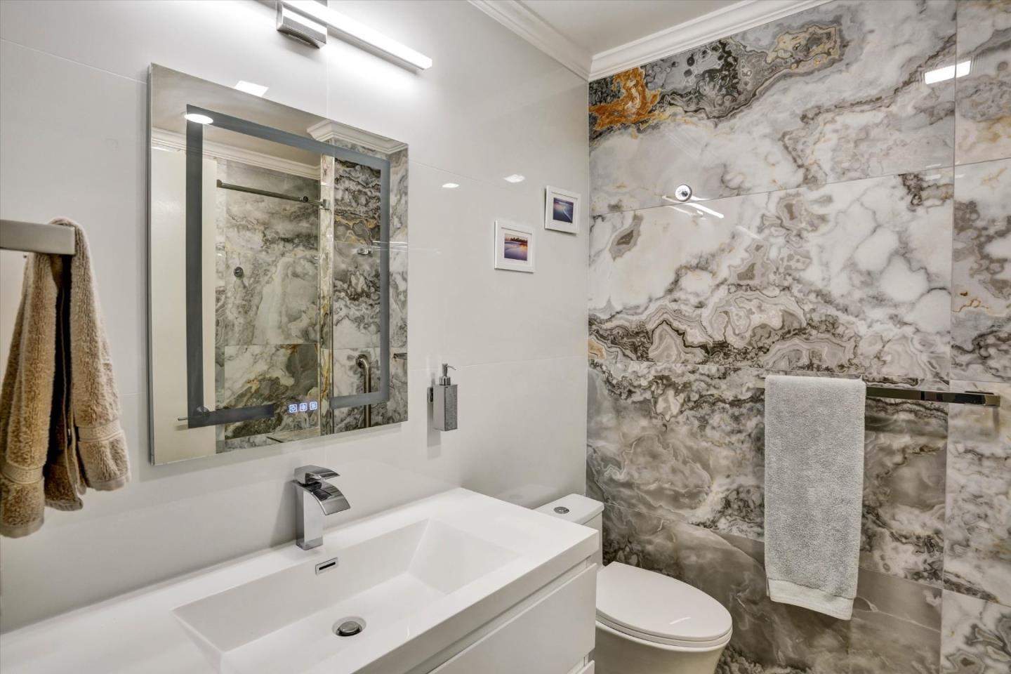 Detail Gallery Image 29 of 60 For 5559 Cribari Cir, San Jose,  CA 95135 - 2 Beds | 2 Baths