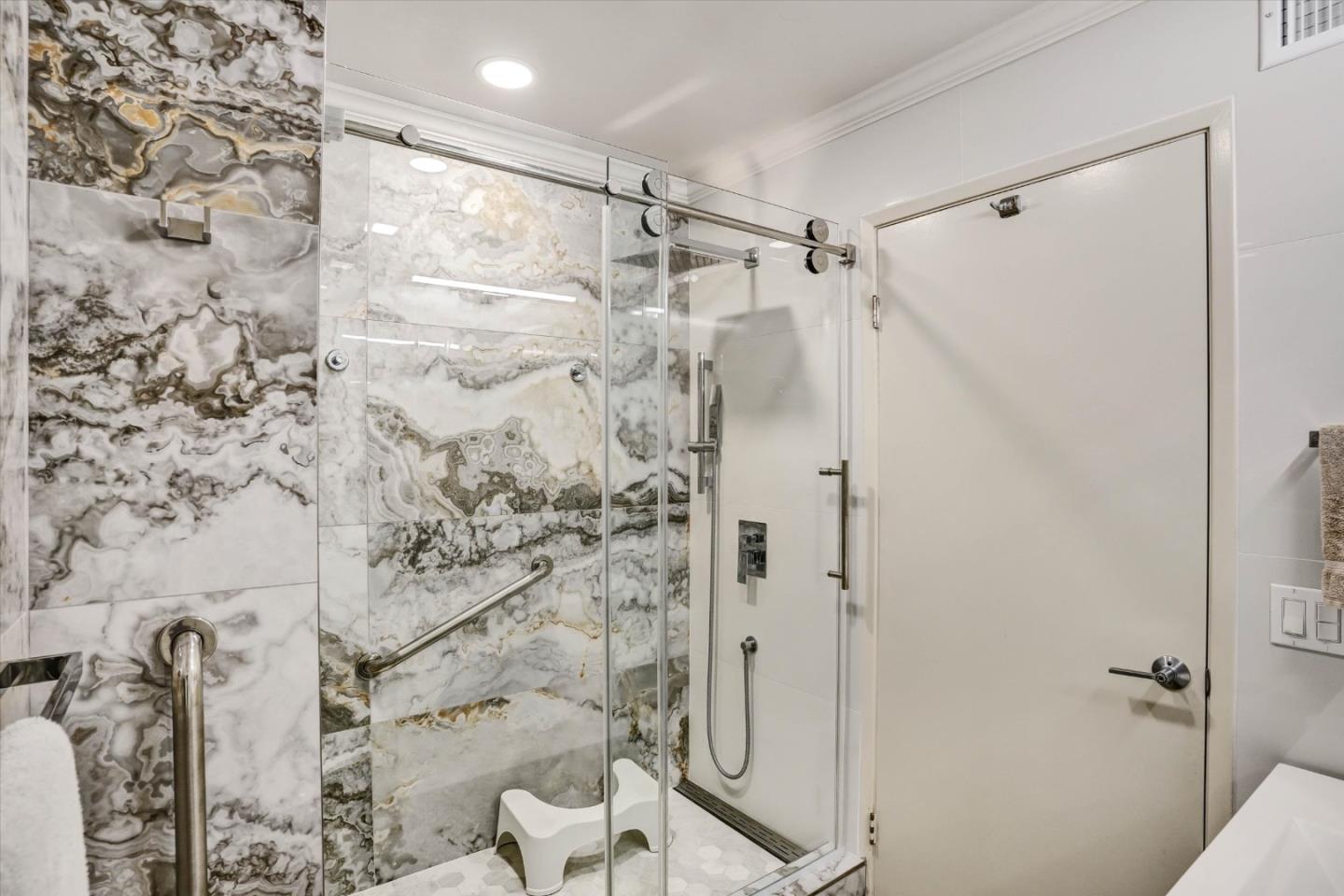 Detail Gallery Image 30 of 60 For 5559 Cribari Cir, San Jose,  CA 95135 - 2 Beds | 2 Baths