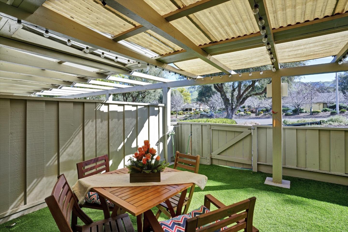 Detail Gallery Image 36 of 60 For 5559 Cribari Cir, San Jose,  CA 95135 - 2 Beds | 2 Baths