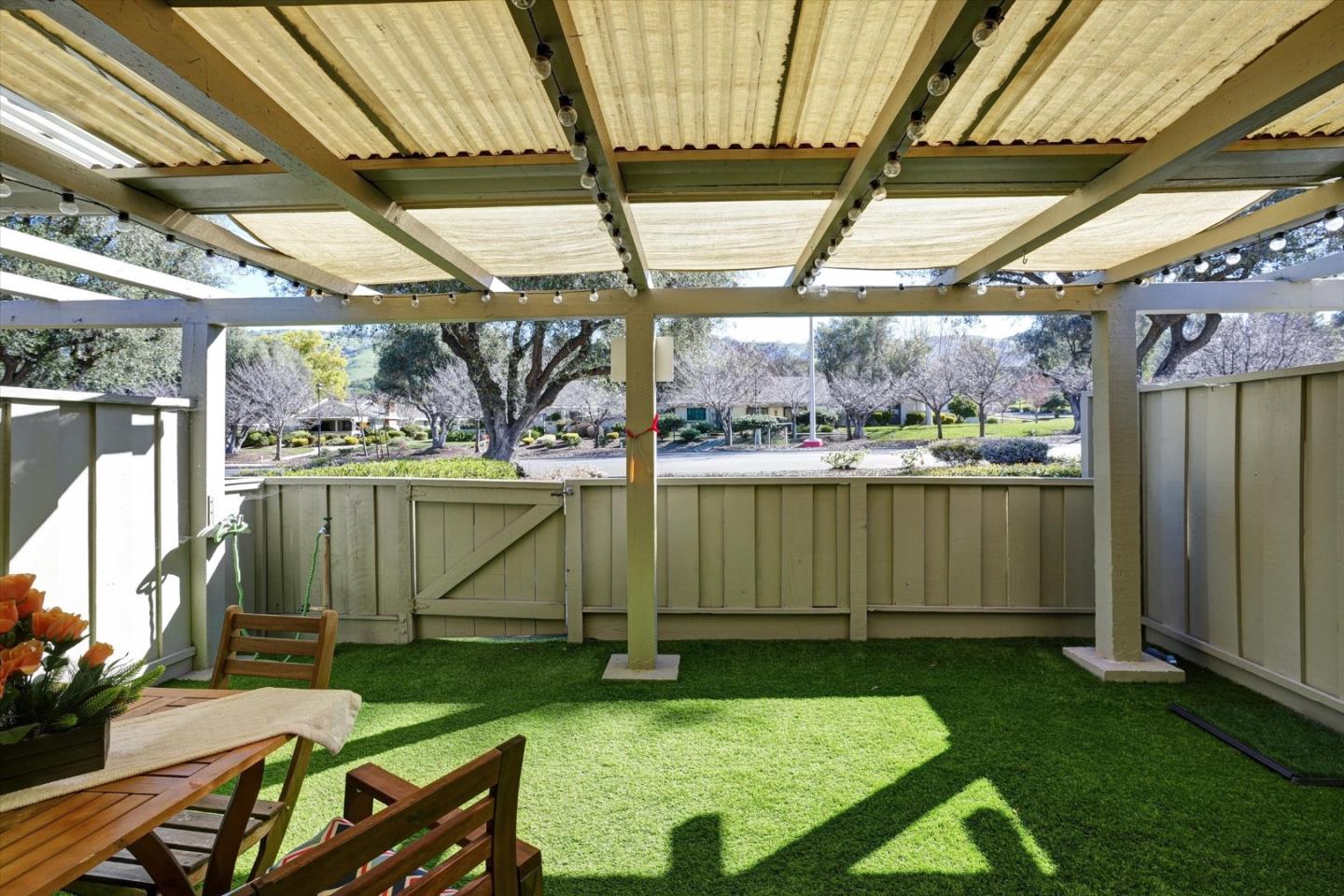 Detail Gallery Image 37 of 60 For 5559 Cribari Cir, San Jose,  CA 95135 - 2 Beds | 2 Baths