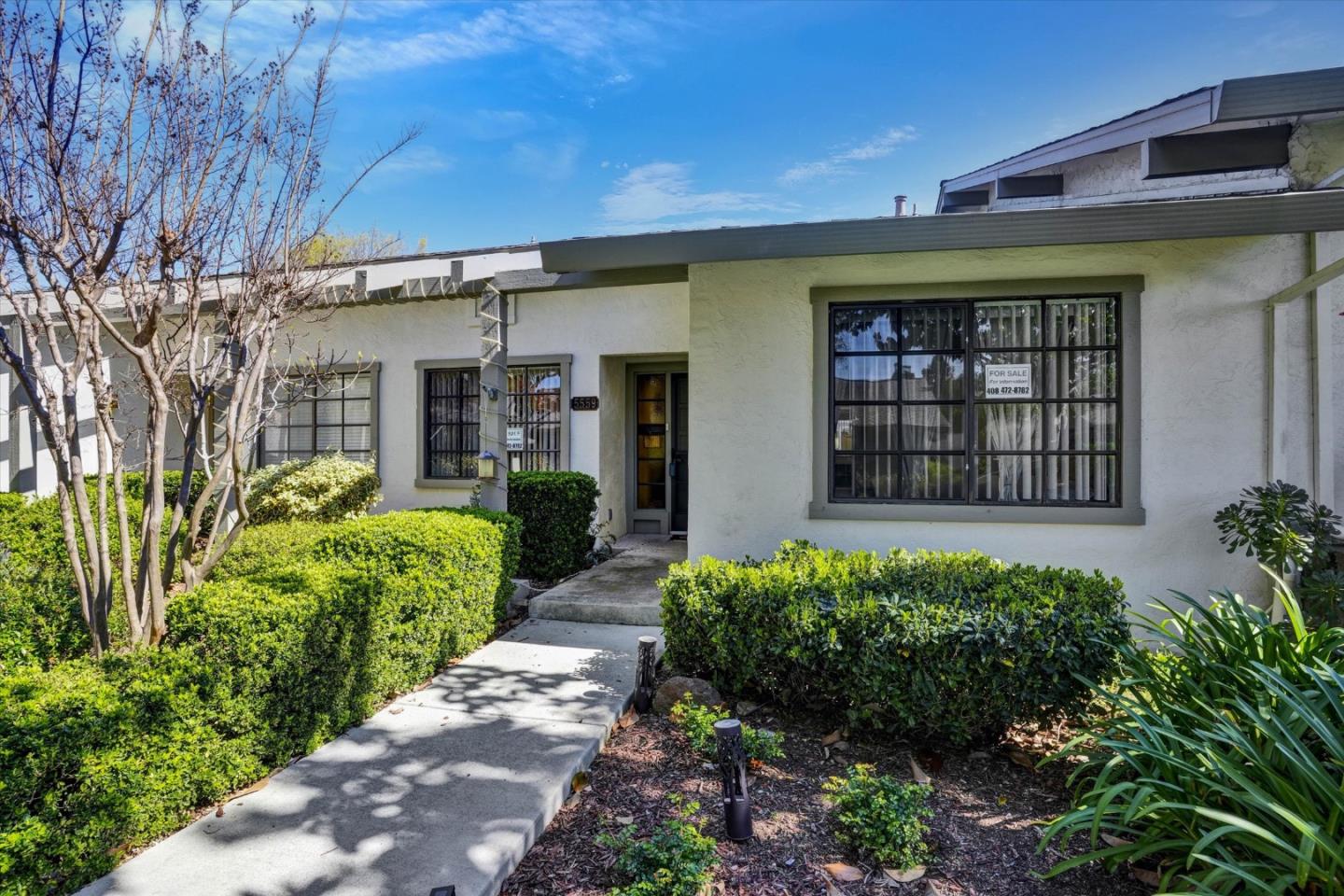 Detail Gallery Image 5 of 60 For 5559 Cribari Cir, San Jose,  CA 95135 - 2 Beds | 2 Baths