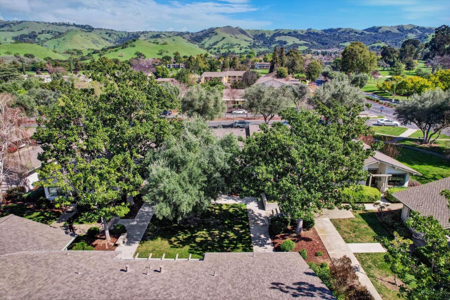 Detail Gallery Image 50 of 60 For 5559 Cribari Cir, San Jose,  CA 95135 - 2 Beds | 2 Baths