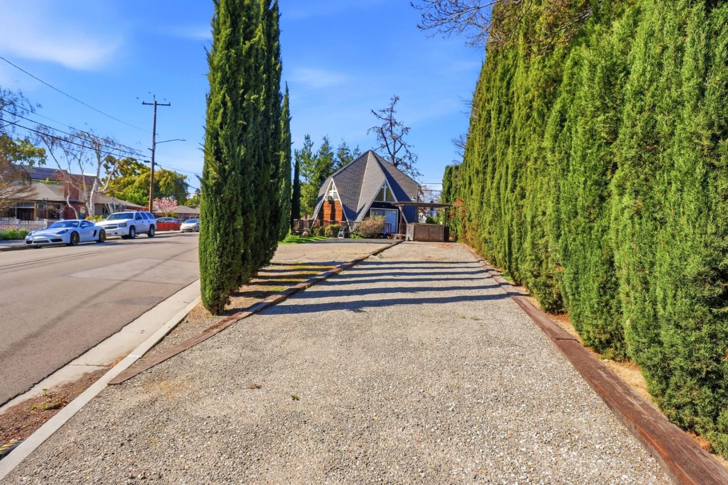 Detail Gallery Image 3 of 18 For 702 Minnesota Ave, San Jose,  CA 95125 - 0 Beds | 1/1 Baths