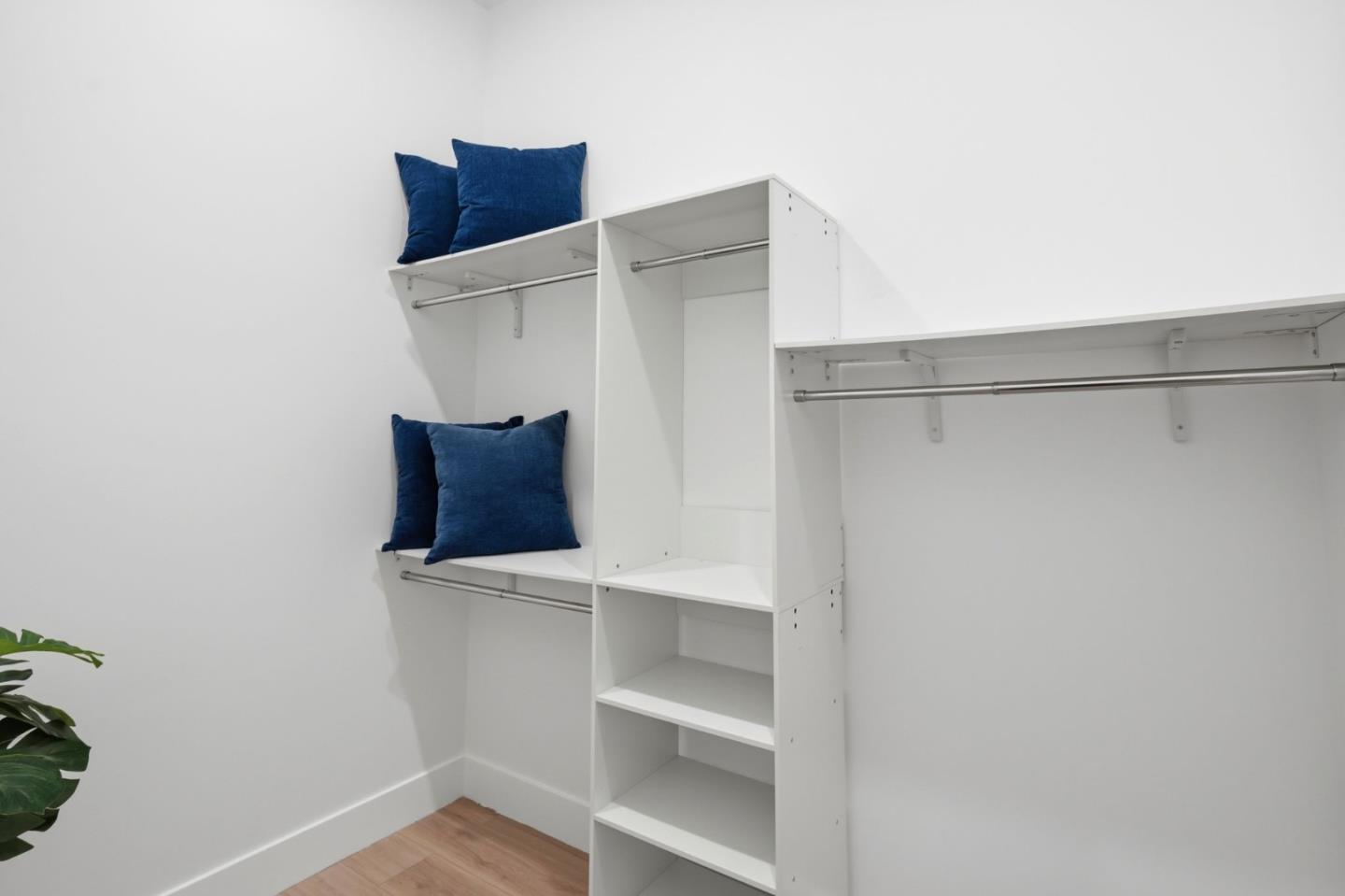 Detail Gallery Image 21 of 32 For 996 Patricia Ave, San Mateo,  CA 94401 - 3 Beds | 2 Baths