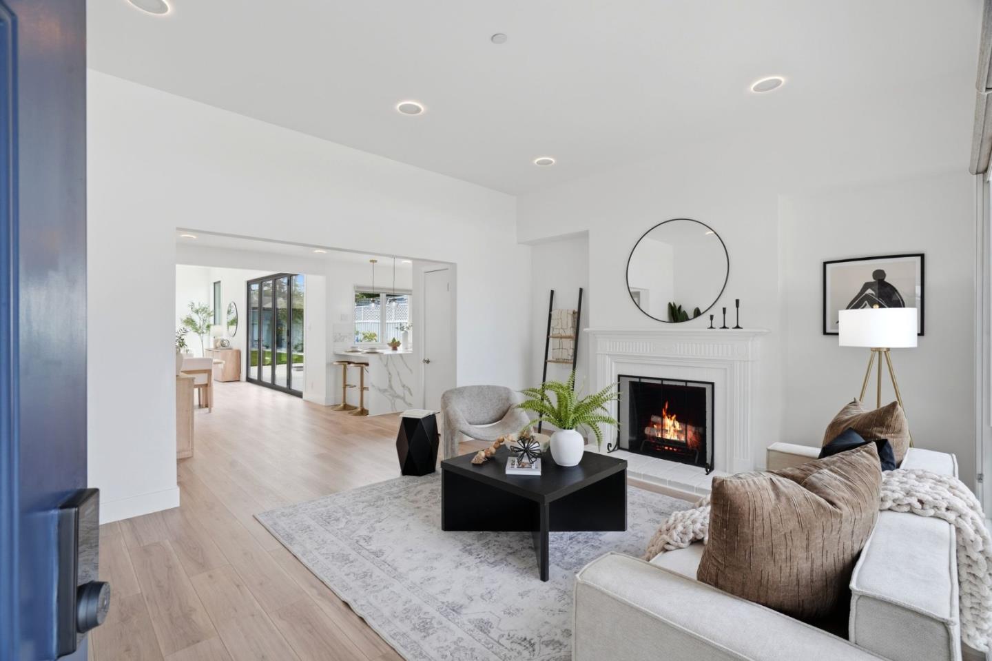 Detail Gallery Image 5 of 32 For 996 Patricia Ave, San Mateo,  CA 94401 - 3 Beds | 2 Baths