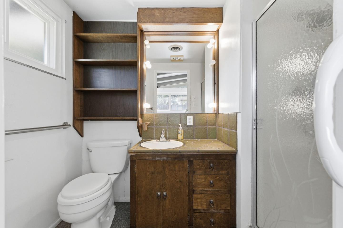 Detail Gallery Image 13 of 33 For 1225 Manzano Way, Sunnyvale,  CA 94089 - 3 Beds | 2 Baths