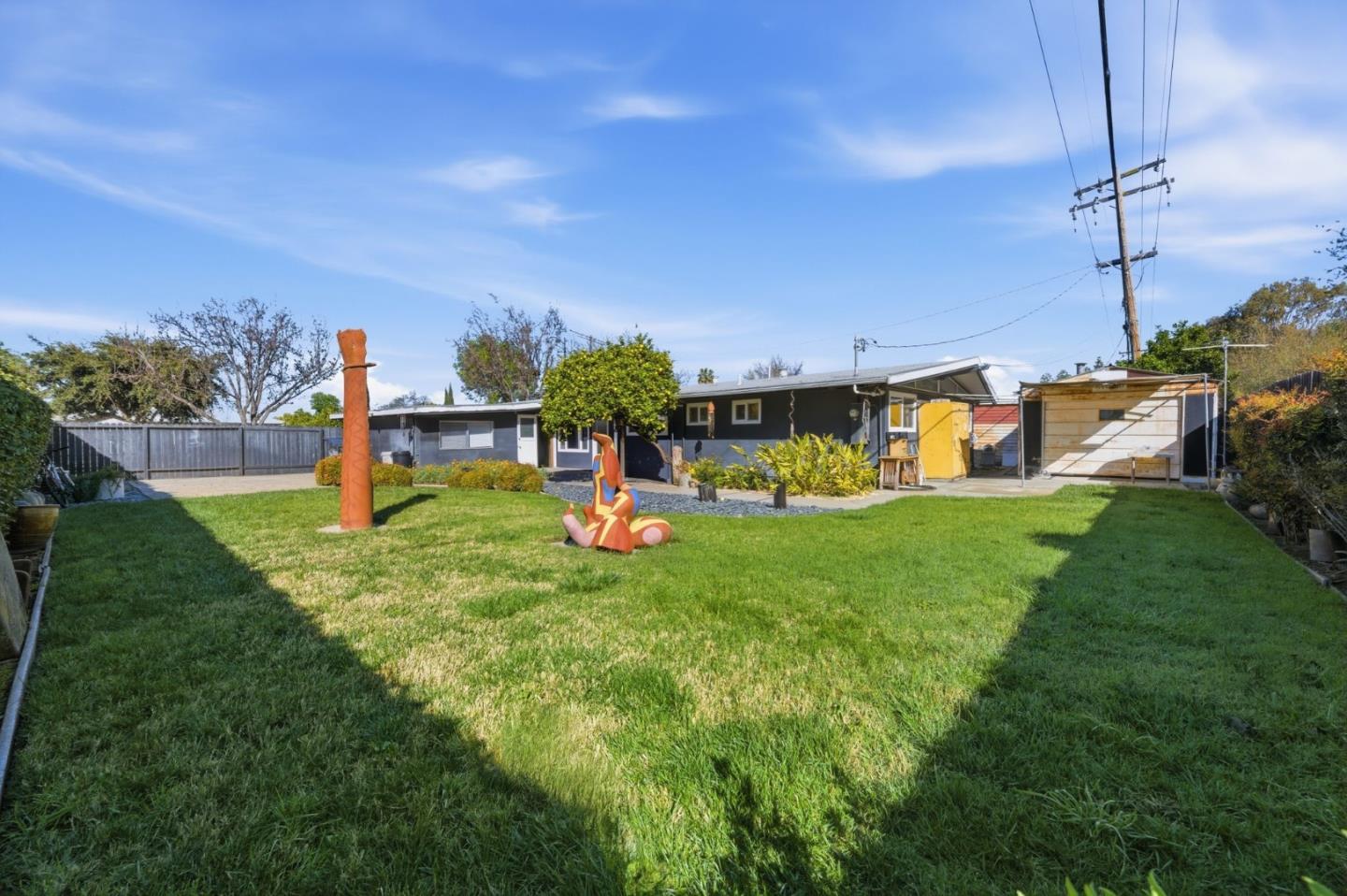 Detail Gallery Image 19 of 33 For 1225 Manzano Way, Sunnyvale,  CA 94089 - 3 Beds | 2 Baths