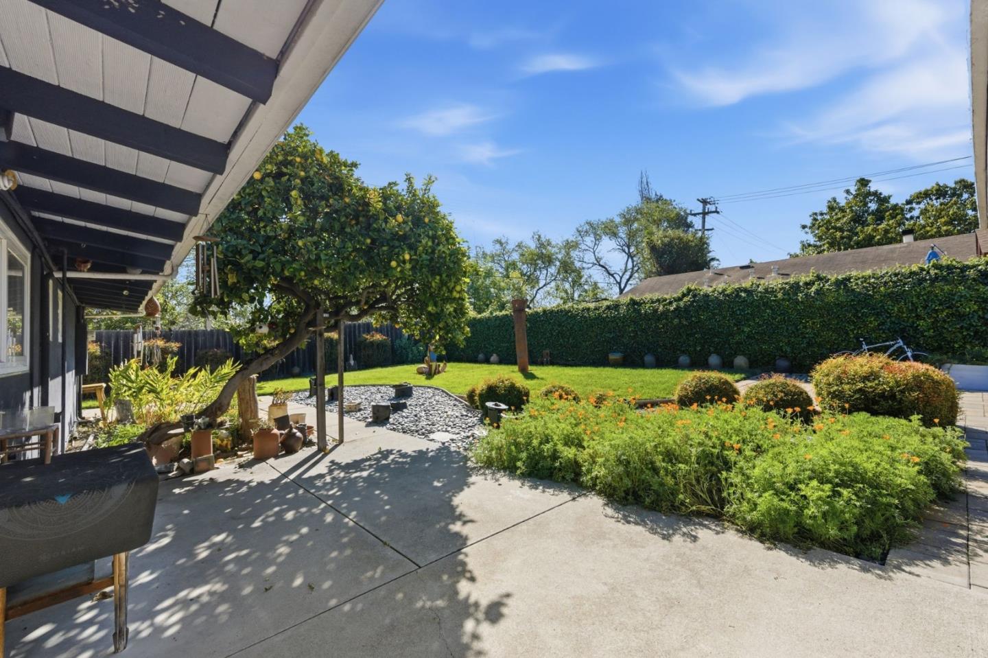 Detail Gallery Image 25 of 33 For 1225 Manzano Way, Sunnyvale,  CA 94089 - 3 Beds | 2 Baths