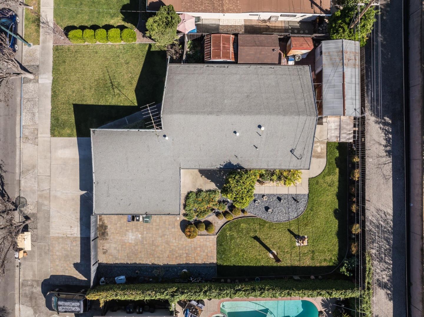 Detail Gallery Image 29 of 33 For 1225 Manzano Way, Sunnyvale,  CA 94089 - 3 Beds | 2 Baths