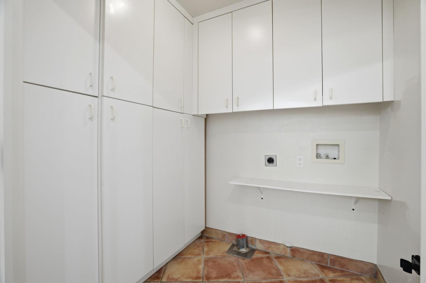 Detail Gallery Image 23 of 59 For 1555 Plateau Ave, Los Altos,  CA 94024 - 3 Beds | 2 Baths