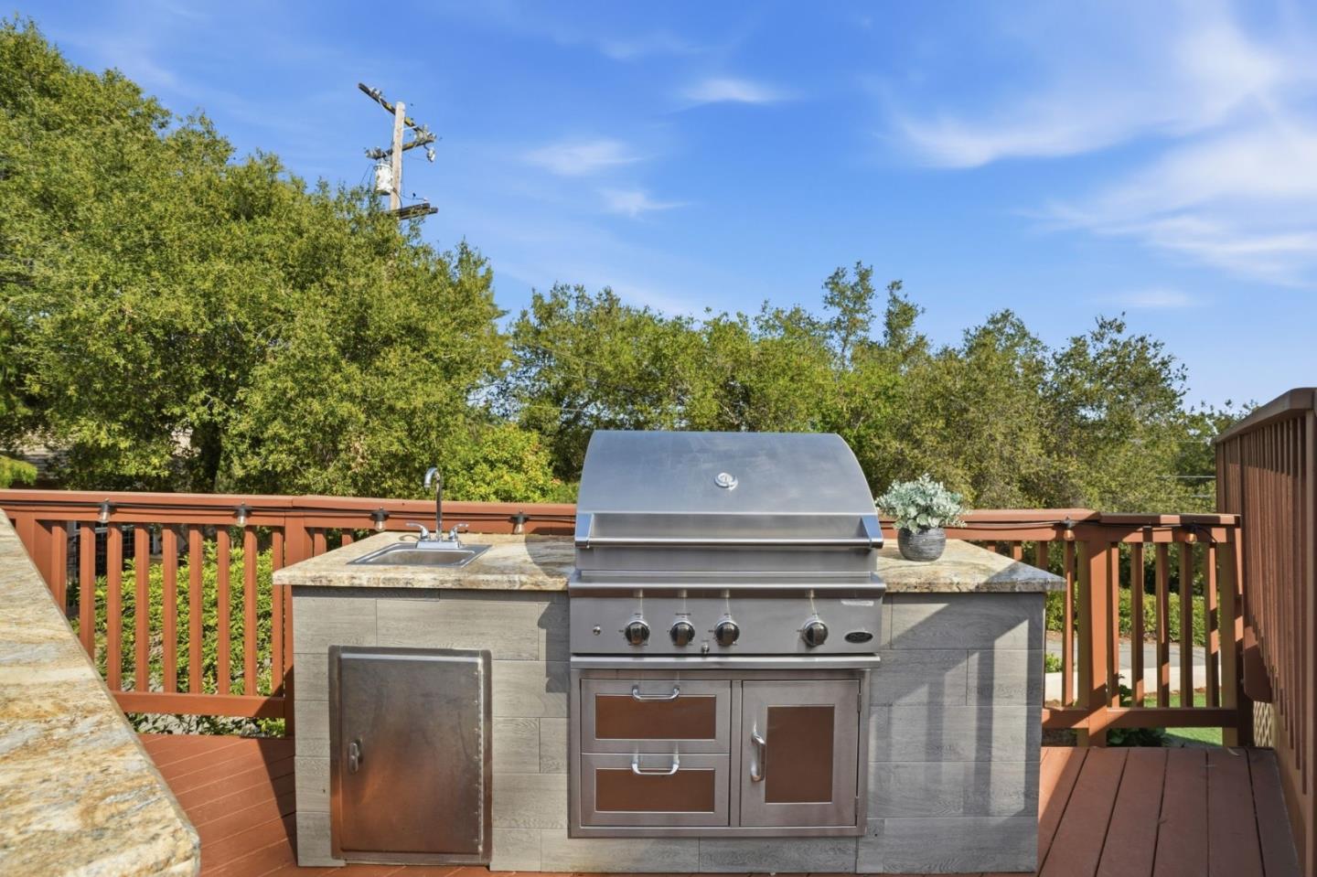 Detail Gallery Image 29 of 59 For 1555 Plateau Ave, Los Altos,  CA 94024 - 3 Beds | 2 Baths