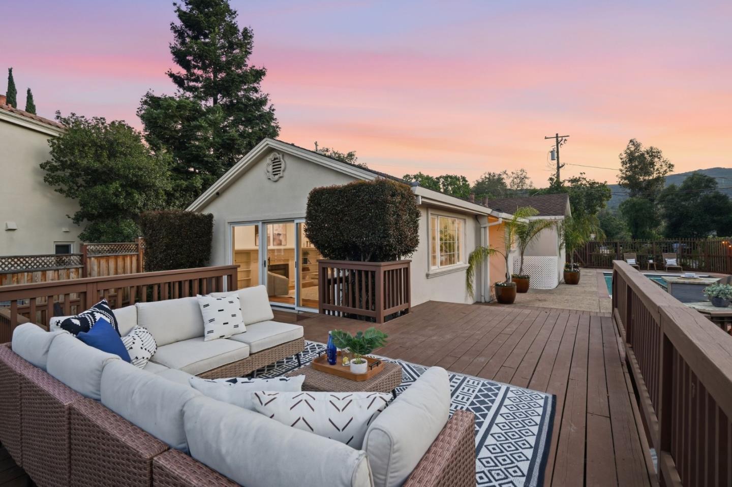 Detail Gallery Image 54 of 59 For 1555 Plateau Ave, Los Altos,  CA 94024 - 3 Beds | 2 Baths