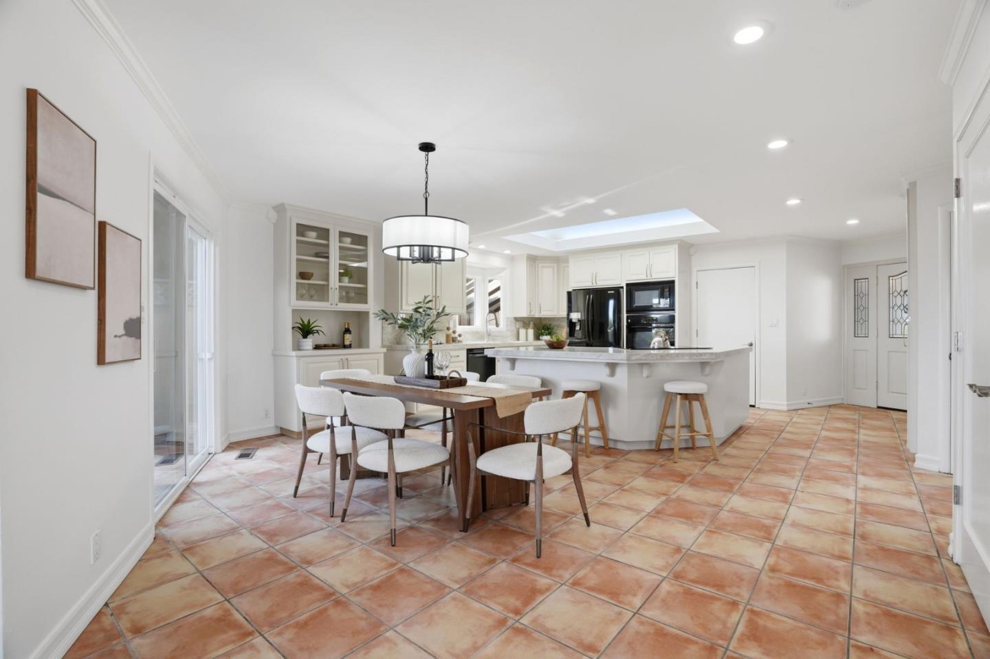 Detail Gallery Image 7 of 59 For 1555 Plateau Ave, Los Altos,  CA 94024 - 3 Beds | 2 Baths