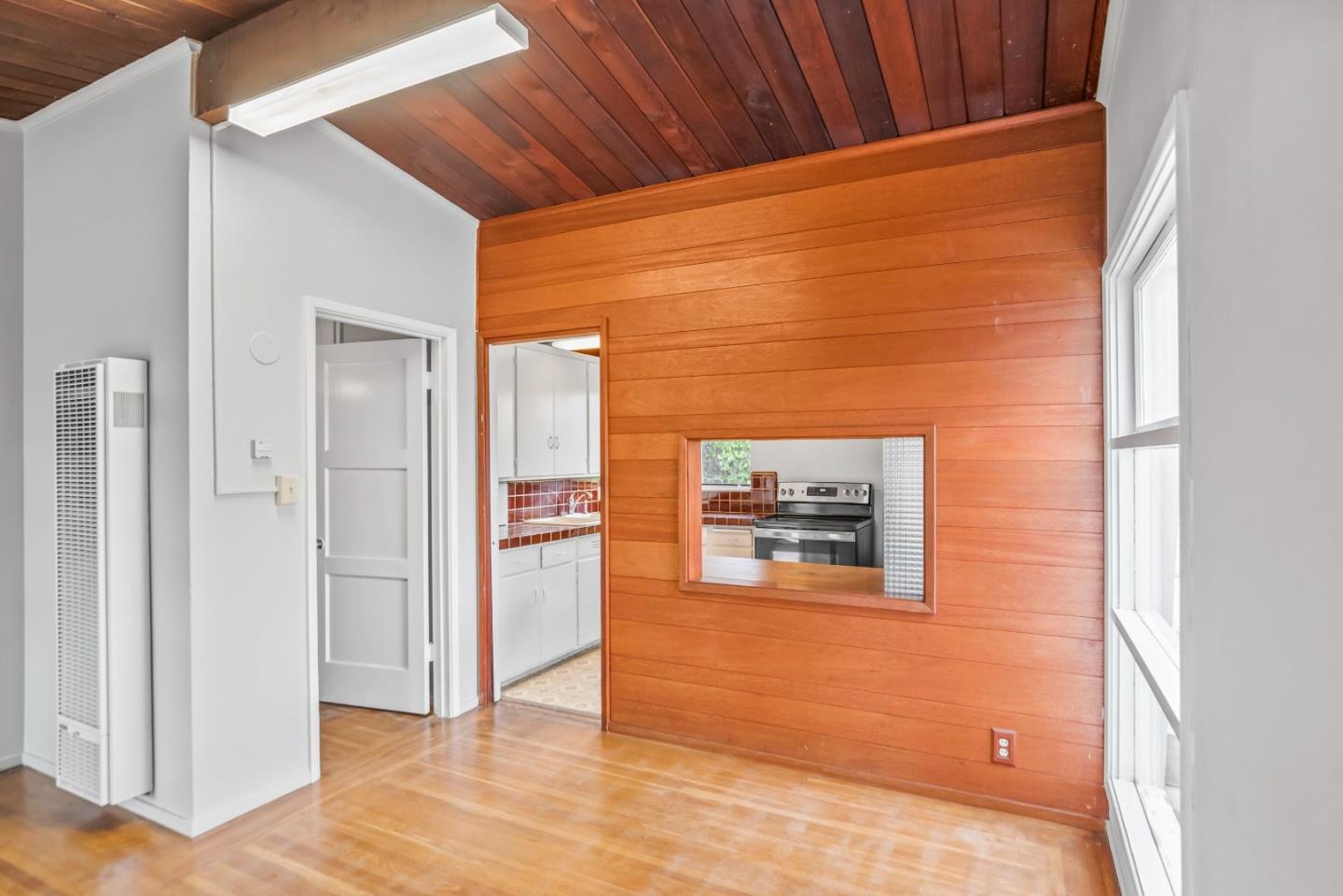 Detail Gallery Image 13 of 29 For 2315 Cherrystone Dr, San Jose,  CA 95128 - 2 Beds | 1 Baths