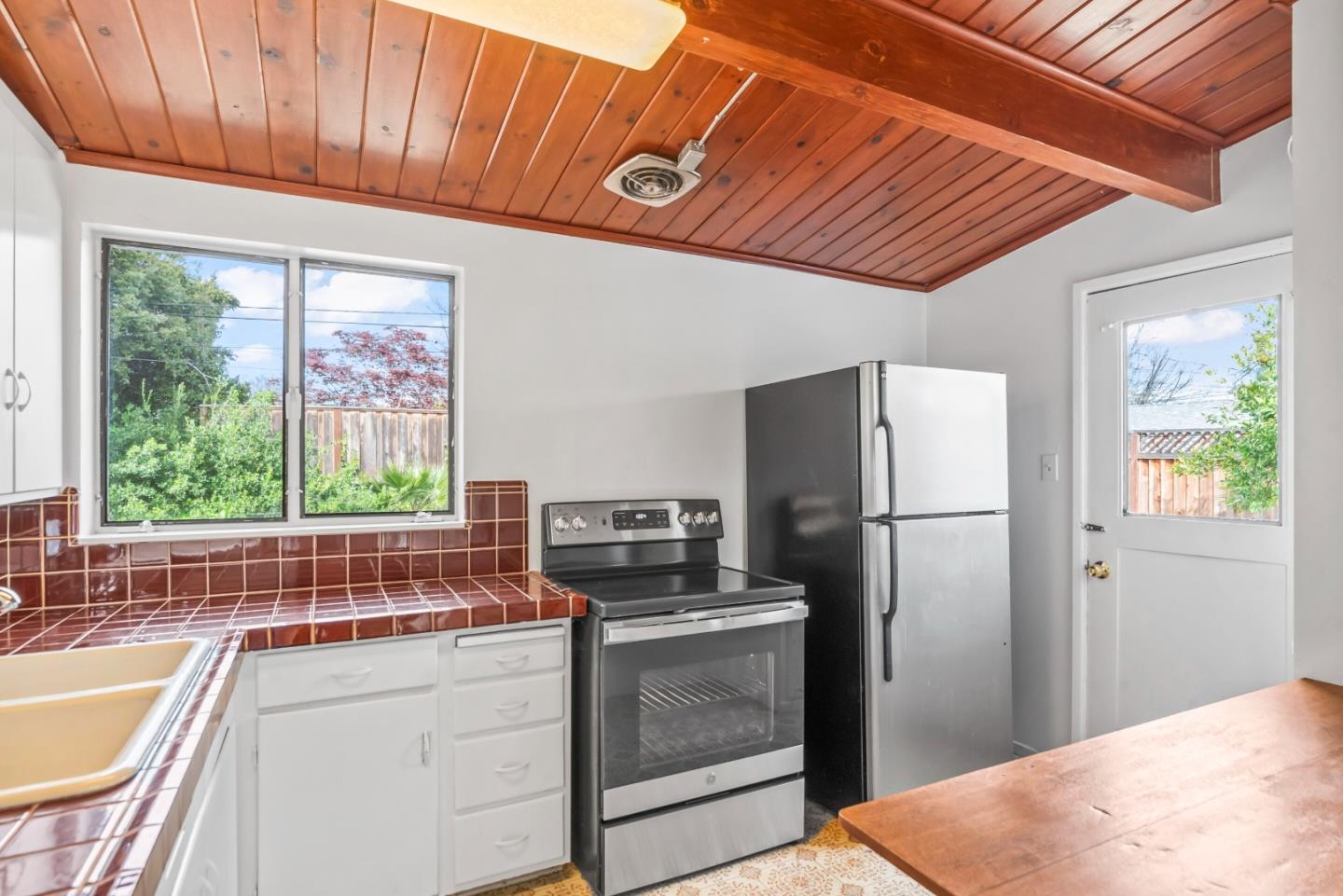 Detail Gallery Image 17 of 29 For 2315 Cherrystone Dr, San Jose,  CA 95128 - 2 Beds | 1 Baths