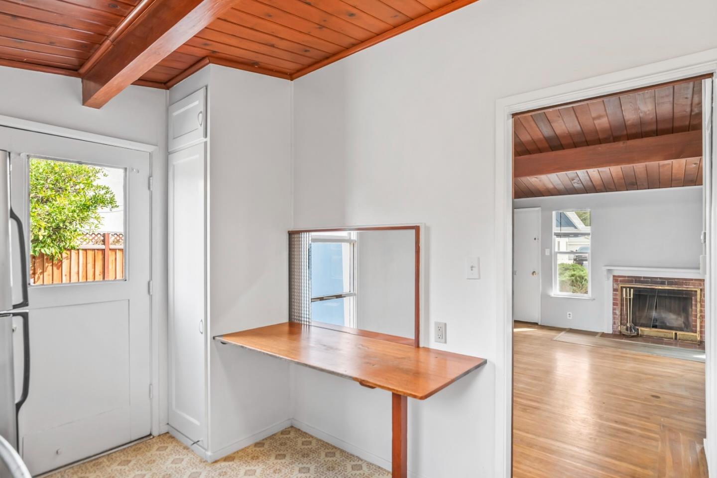 Detail Gallery Image 19 of 29 For 2315 Cherrystone Dr, San Jose,  CA 95128 - 2 Beds | 1 Baths