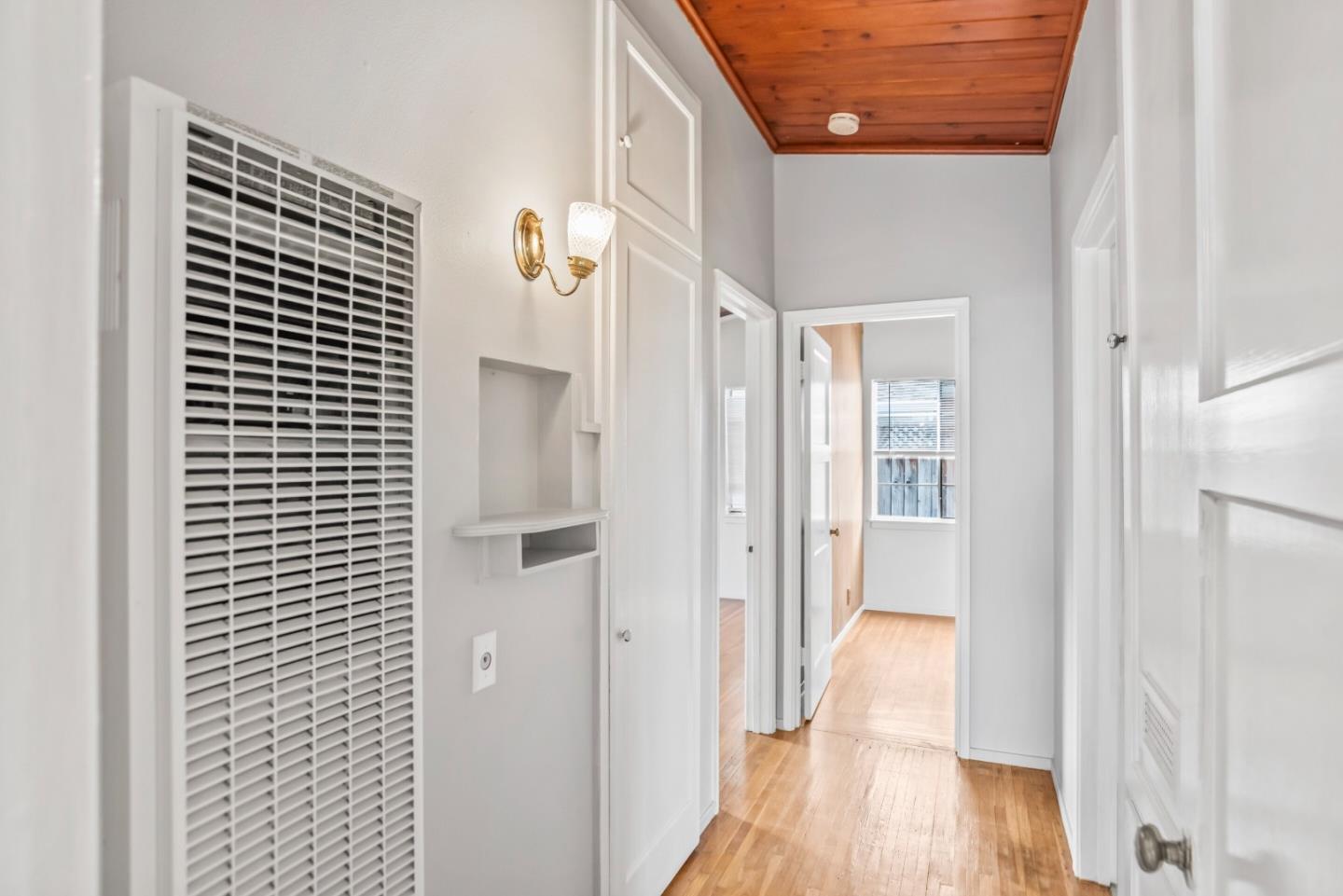 Detail Gallery Image 20 of 29 For 2315 Cherrystone Dr, San Jose,  CA 95128 - 2 Beds | 1 Baths