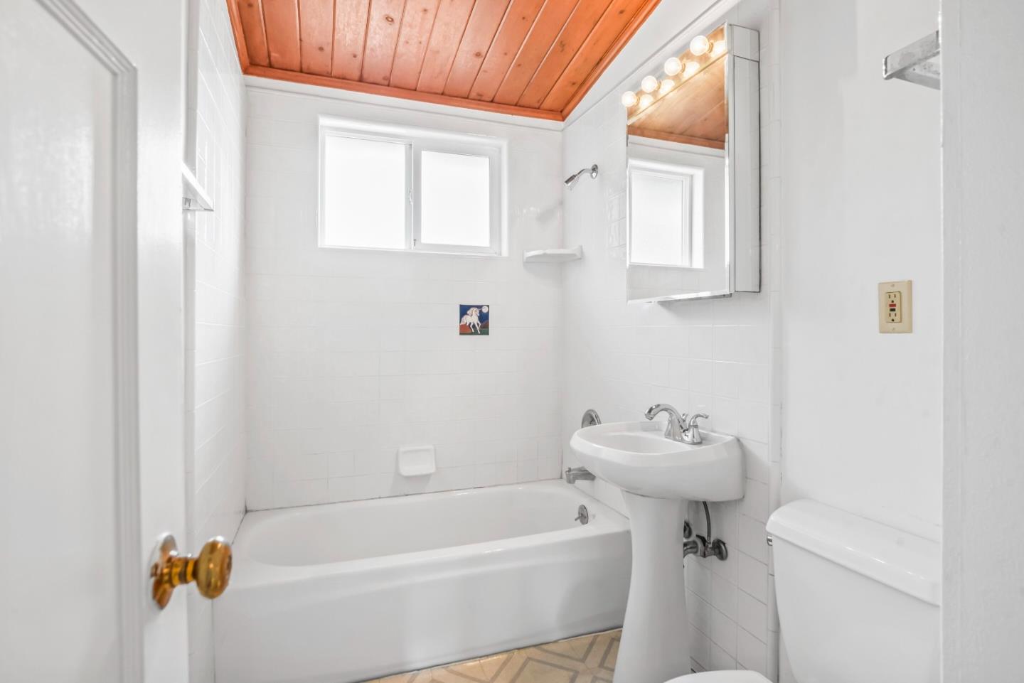 Detail Gallery Image 25 of 29 For 2315 Cherrystone Dr, San Jose,  CA 95128 - 2 Beds | 1 Baths