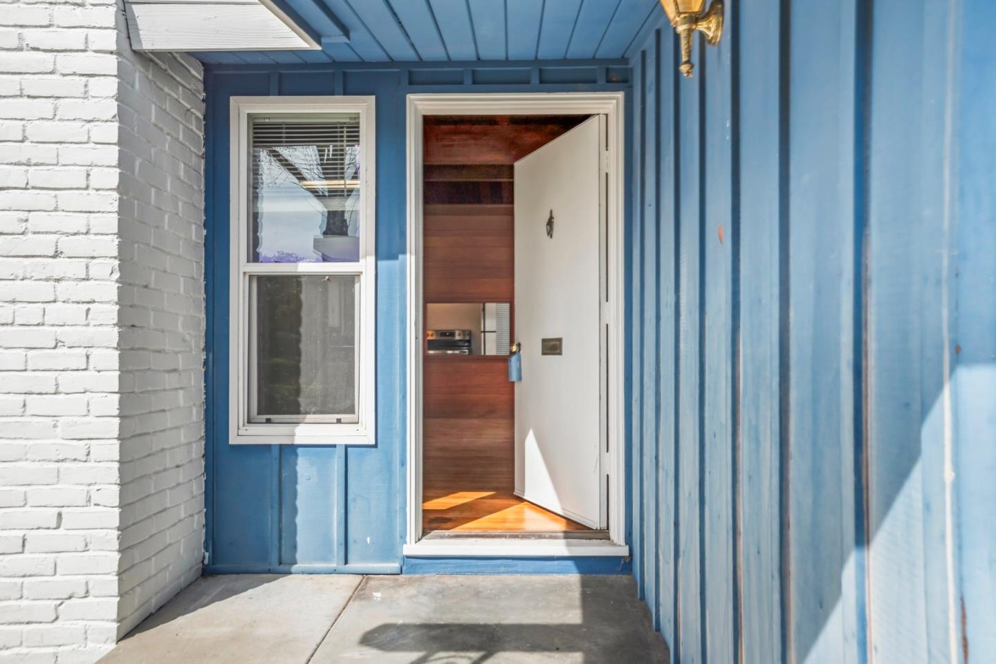 Detail Gallery Image 5 of 29 For 2315 Cherrystone Dr, San Jose,  CA 95128 - 2 Beds | 1 Baths