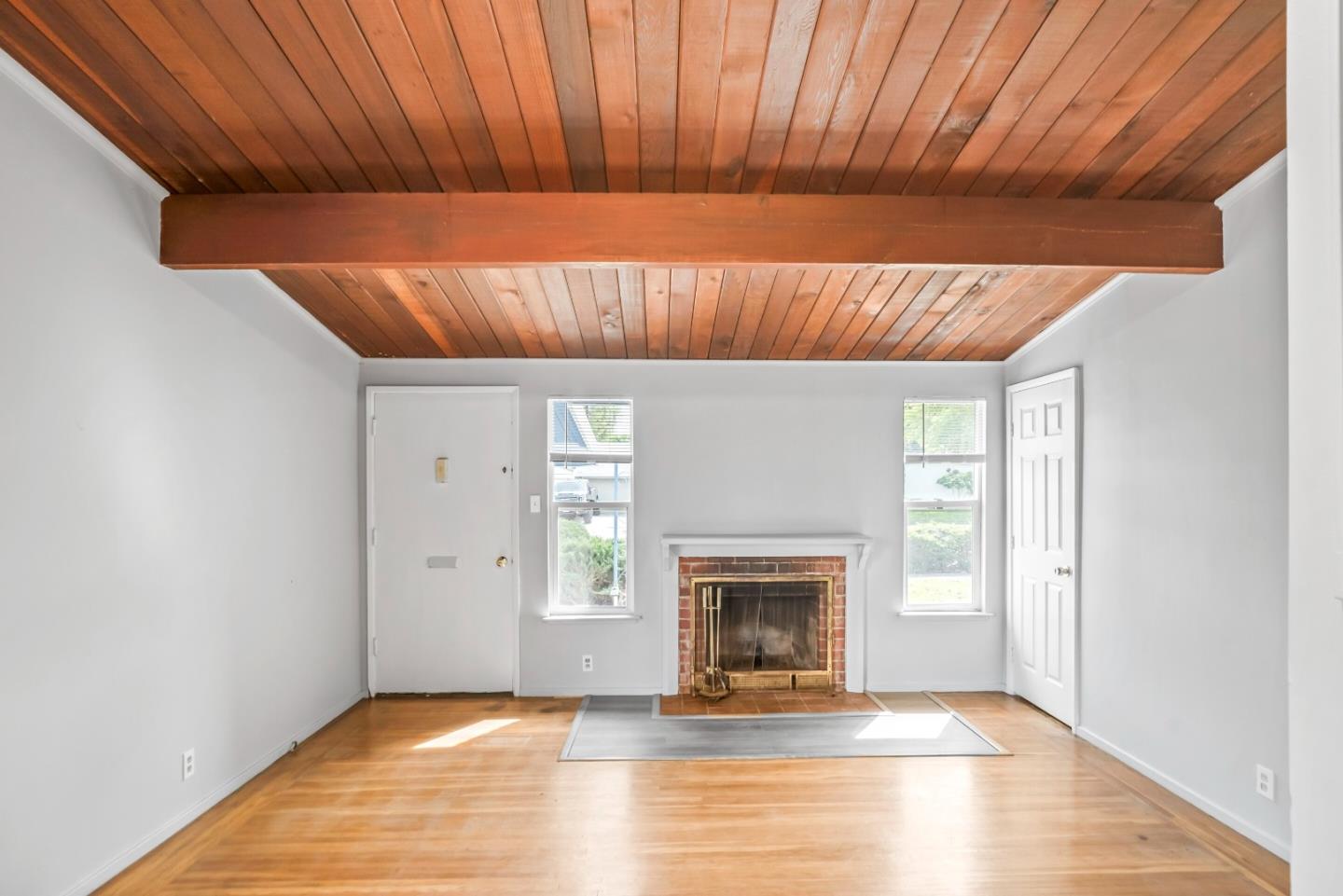 Detail Gallery Image 8 of 29 For 2315 Cherrystone Dr, San Jose,  CA 95128 - 2 Beds | 1 Baths