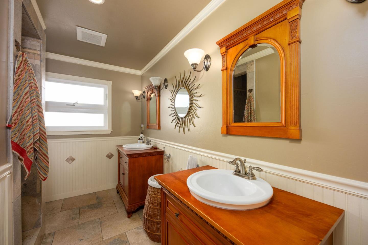 Detail Gallery Image 19 of 36 For 2309 Burning Tree Rd, Half Moon Bay,  CA 94019 - 3 Beds | 2 Baths