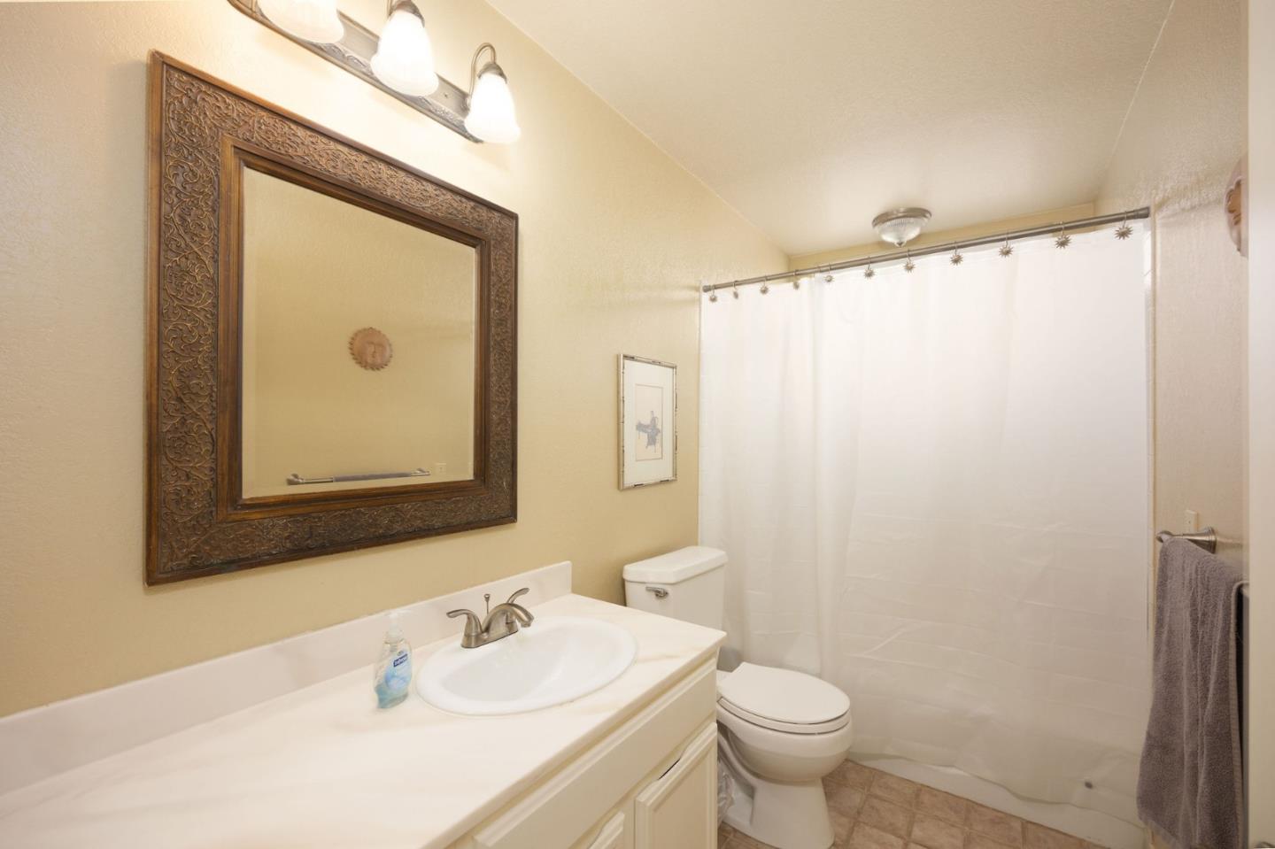 Detail Gallery Image 23 of 36 For 2309 Burning Tree Rd, Half Moon Bay,  CA 94019 - 3 Beds | 2 Baths