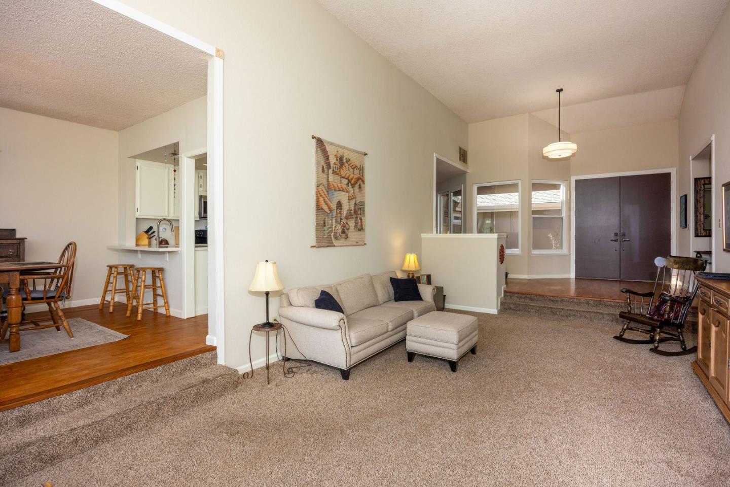 Detail Gallery Image 5 of 36 For 2309 Burning Tree Rd, Half Moon Bay,  CA 94019 - 3 Beds | 2 Baths