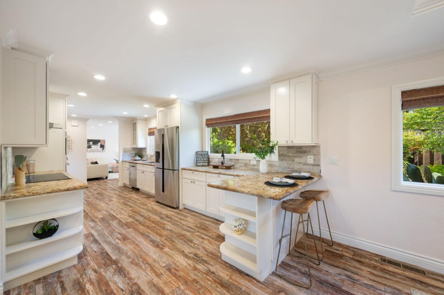 Detail Gallery Image 14 of 43 For 4794 Jarvis Ave, San Jose,  CA 95118 - 3 Beds | 3 Baths