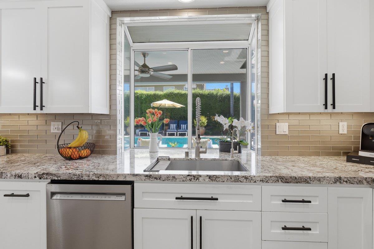 Detail Gallery Image 12 of 46 For 1506 Morning Star Dr, Morgan Hill,  CA 95037 - 5 Beds | 3/1 Baths